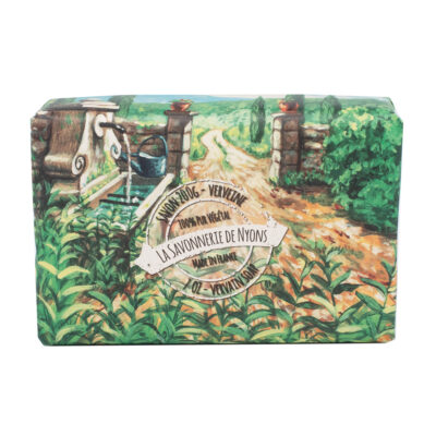 Savon de 200g à la verveine avec emballage papier avec une illustration aquarelle d'un jardin provençal de la collection "Savons solides et liquides" - Fabriqué en France par La Savonnerie de Nyons