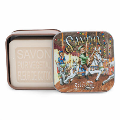 Savon de 100g dans une boite en métal avec une illustration de manège de la collection de savons "Boites avec Savons"