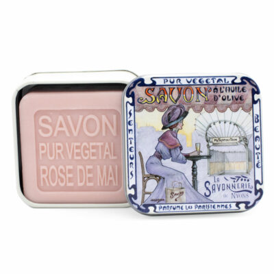 Savon de 100g dans une boite en métal avec une illustration du quartier Montmarte à Paris collection de savons "Boites avec Savons"