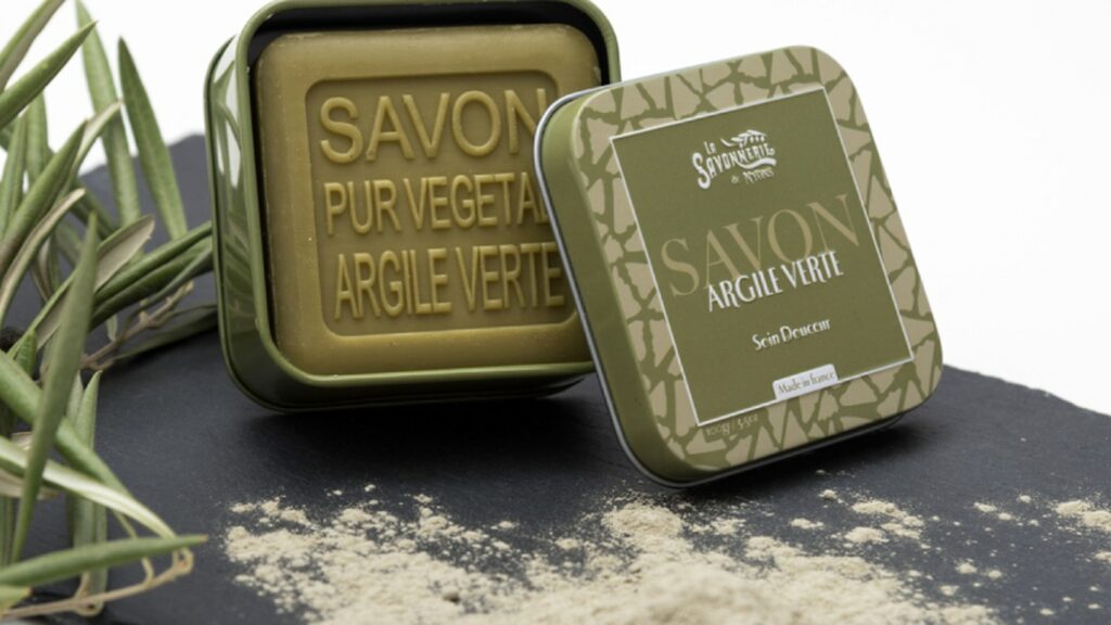 Argile : ses bienfaits, laquelle choisir ? Savon à argile verte - La Savonnerie de Nyons